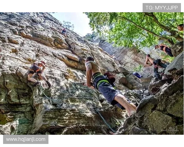 成都攀岩队在极限运动联赛中的个人能力表现分析与点评