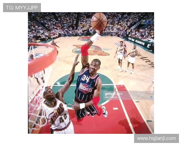火箭队与湖人队激战全场精彩集锦回顾篮球盛宴不容错过
