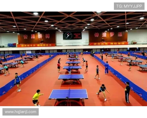 南京羽毛球队与上海羽毛球队赛后复盘分析比赛节奏与战术对抗